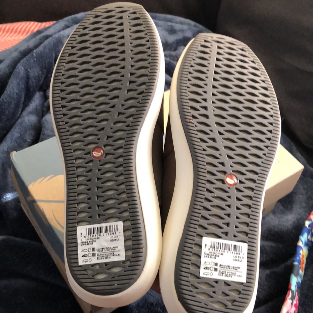 Clarks Unstructured - Picture 3 of 5